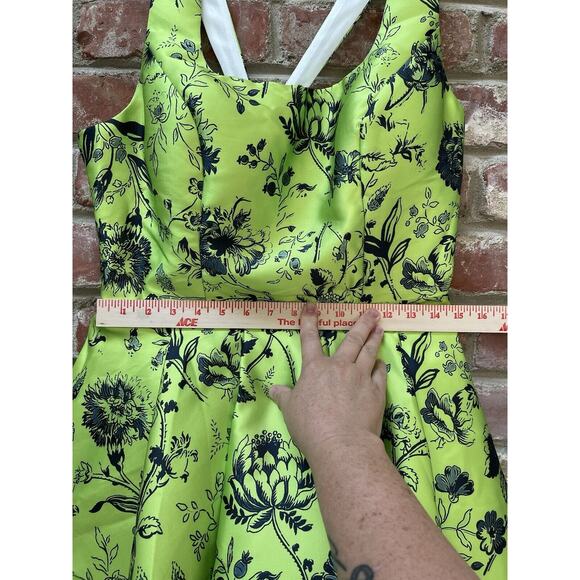 Miss Ord Fit Flare dress chartreuse Lime Black Floral Good Witch Rockabilly XL - Picture 8 of 16